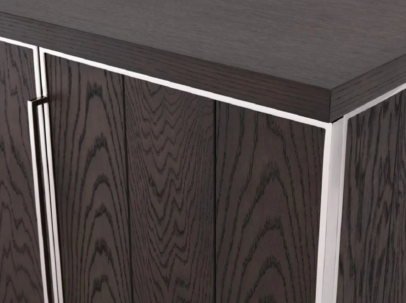 Casa Padrino Luxus Sideboard mit 4 Türen Braun / Silber 200 x 49,5 x H. 78 cm - Wohnzimmerschrank - Büroschrank - Kommode - Luxus Qualität