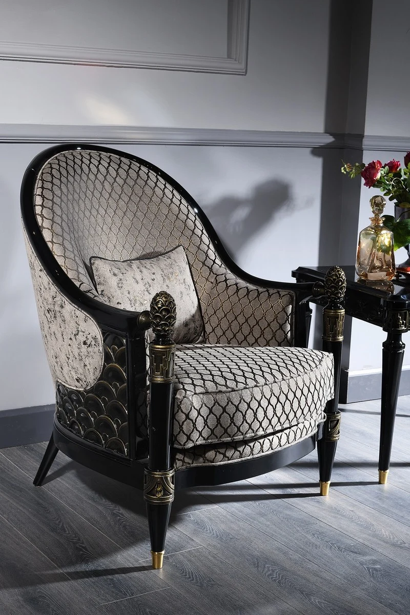 Casa Padrino Luxus Barock Wohnzimmer Set Silbergrau / Schwarz / Gold - 1 Chesterfield Sofa & 1 Sessel & 1 Couchtisch & 1 Beistelltisch - Barockmöbel