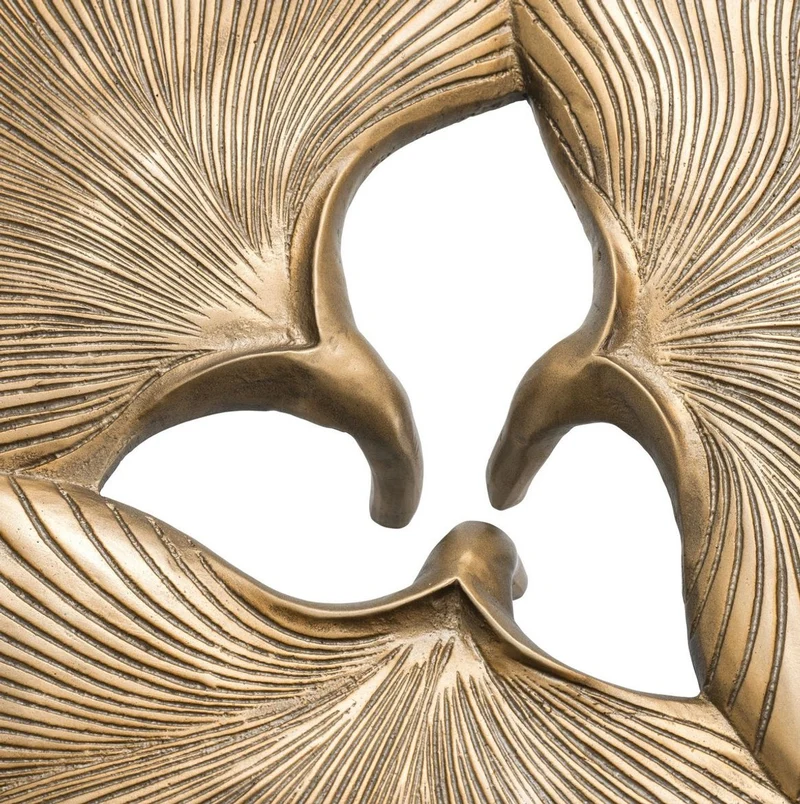 Casa Padrino Designer Beistelltisch Vintage Messingfarben / Schwarz / Gold 75 x 64 x H. 38,5 cm - Aluminium Tisch im Ginkgoblätter Design - Luxus Qualität