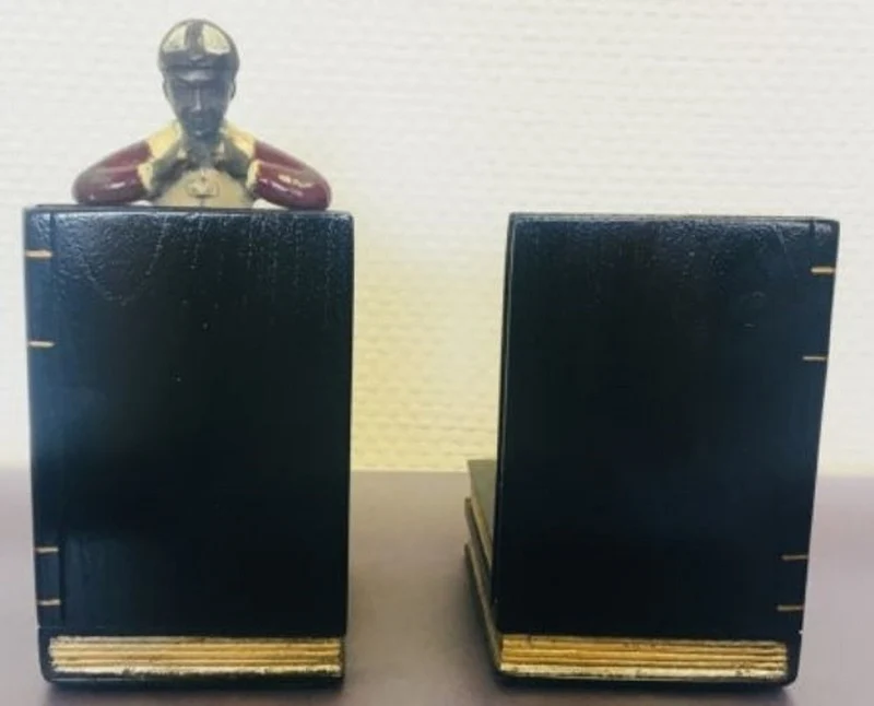 Casa Padrino Luxus Buchstützen Set Chinesische Männer Mehrfarbig 23 x 14 x H. 11 cm - Bronzefiguren auf dekorativen Holzbüchern