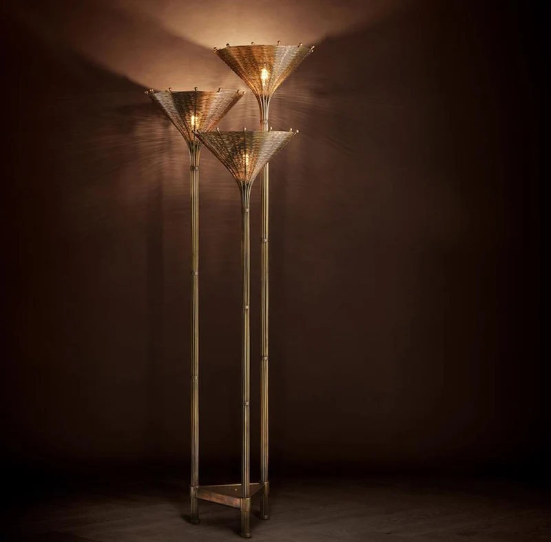 Casa Padrino Luxus Stehleuchte Vintage Messingfarben 70 x 70 x H. 197 cm - Hotel & Restaurant Stehlampe