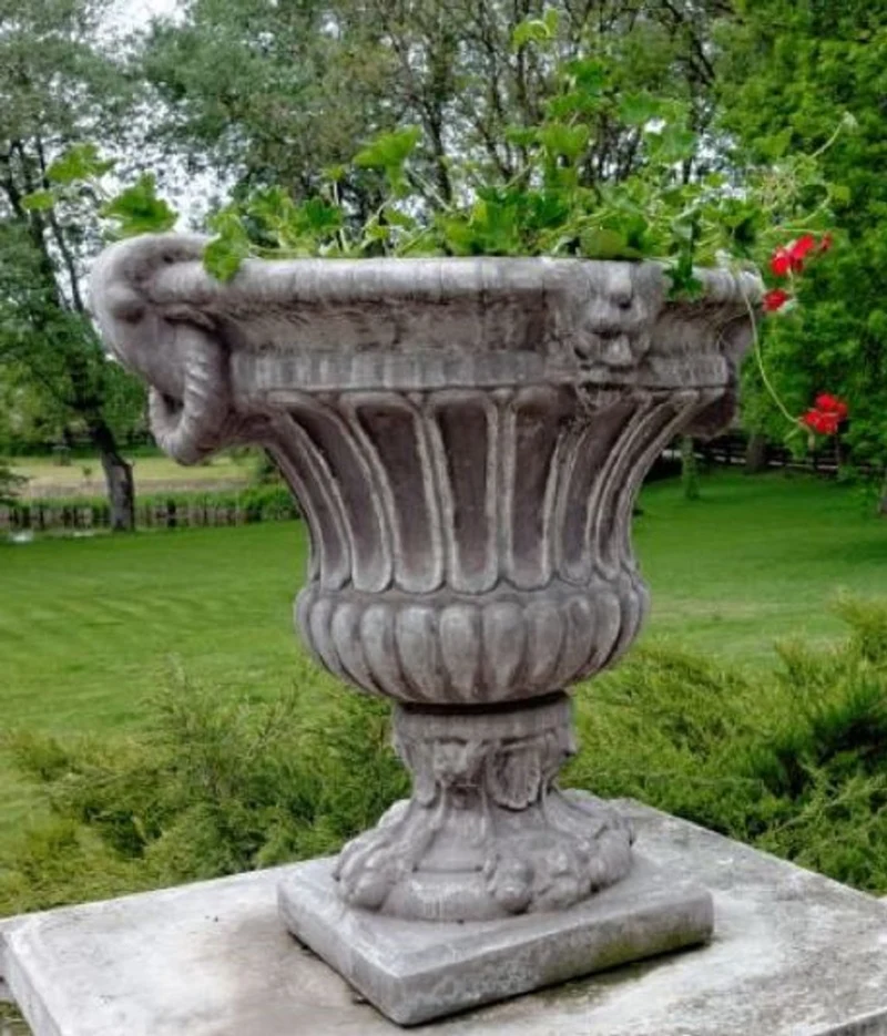 Casa Padrino Barock Blumentopf Ø 73 x H. 70 cm - Runder Prunkvoller Pflanzentopf im Barockstil - Blumenkübel - Pflanzkübel - Special!