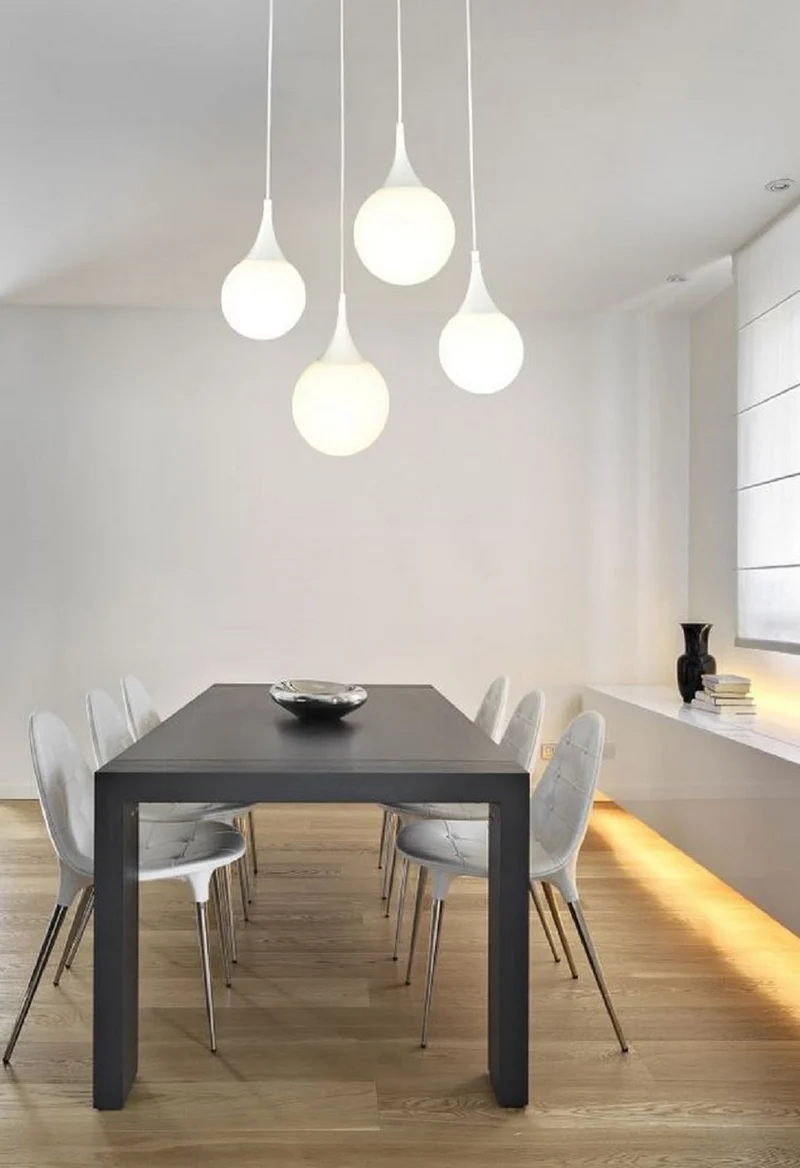Casa Padrino LED Hängeleuchte Silber / Weiß Ø 52,5 x H. 150 cm - Hängelampe mit Mattglas Lampenschirmen