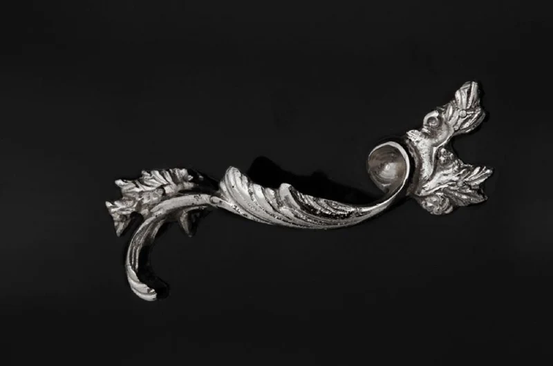 Casa Padrino Luxus Barock Kommode mit 2 Schubladen und Marmorplatte Hochglanzschwarz / Silber / Schwarz 100 x 53 x H. 85 cm - Luxus Möbel im Barockstil