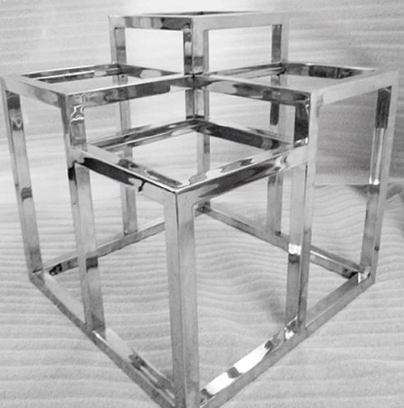 Casa Padrino Luxus Edelstahl Beistelltisch mit Glasplatten Silber 60 x 60 x H. 62 cm - Designermöbel