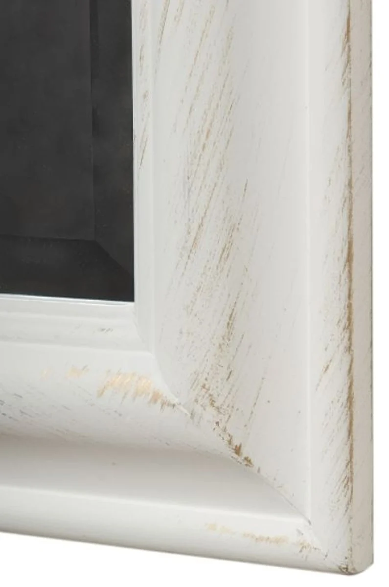Casa Padrino Landhausstil Wandspiegel Antik Weiß / Gold 62 x H. 187 cm - Handgefertigter Spiegel mit Holzrahmen