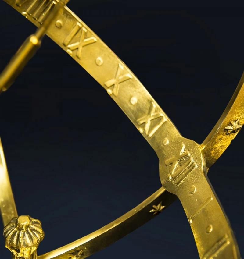 Casa Padrino Jugendstil Sonnenuhr Gold Ø 40 x H. 58 cm - Luxus Garten Dekoration