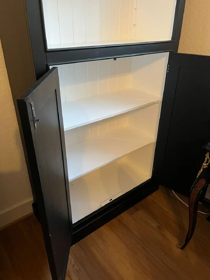 Casa Padrino Landhausstil Bücherschrank mit Leiter Schwarz / Weiß H. 260 cm - Landhausstil Möbel
