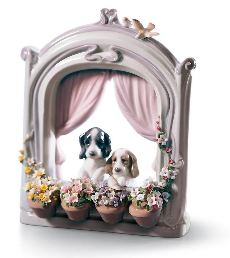 Casa Padrino Luxus Porzellan Skulptur Wartende Haustiere Mehrfarbig 18 x H. 21 cm - Luxus Wohnzimmer Dekoration