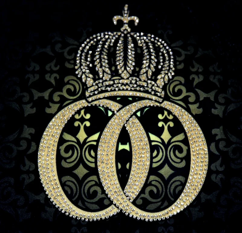 Casa Padrino Harald Glööckler Luxus Barock Kissen Pompöös Schwarz / Gold mit Krone, Strasssteinen und Troddeln 50 x 50 cm