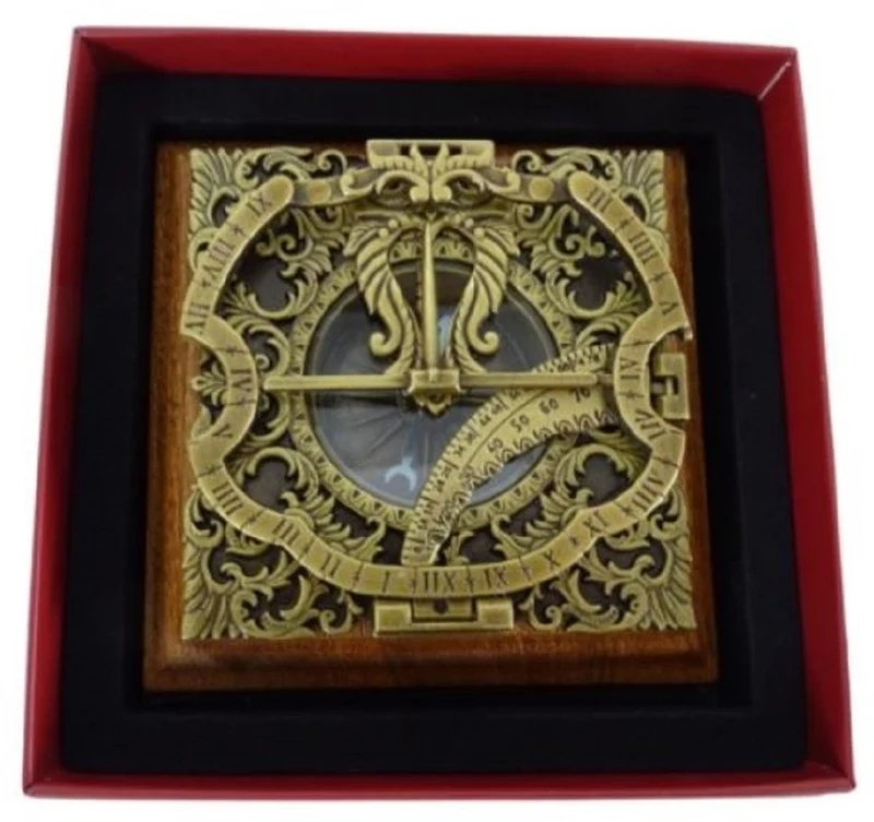 Casa Padrino Luxus Antik Stil Sonnenuhr Gold / Braun 10 x 10 x H. 10 cm - Messing Tischsonnenuhr mit Holzsockel - Luxus Deko Accessoires - Antik Stil Deko Accessoires