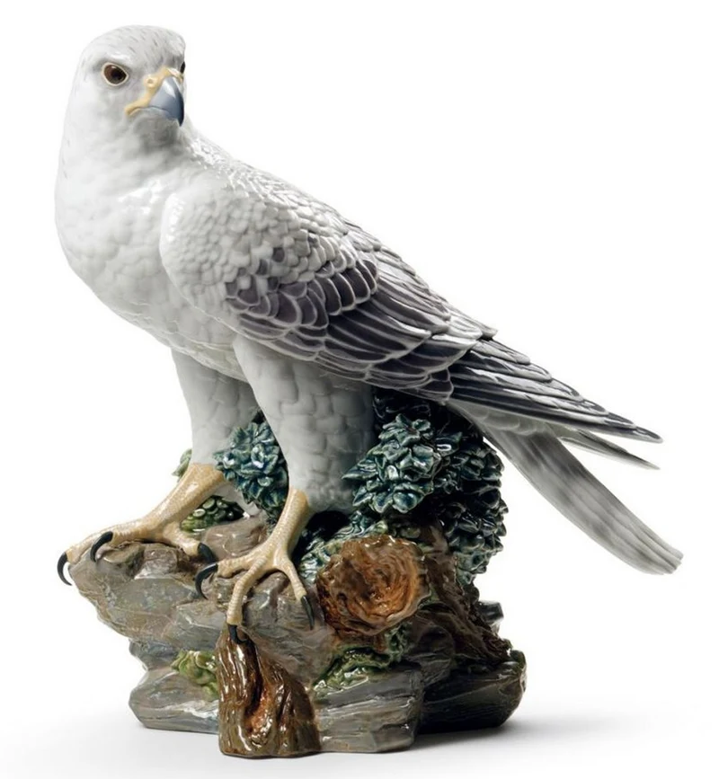 Casa Padrino Luxus Porzellan Falke / Gerfalke Skulptur Mehrfarbig 35 x H. 41 cm - Limited Edition