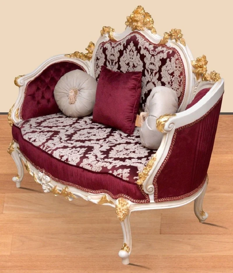 Casa Padrino Barock Sofa Bordeauxrot / Weiß / Gold - Handgefertigtes Wohnzimmer Sofa im Barockstil - Prunkvolle Barock Wohnzimmer Möbel