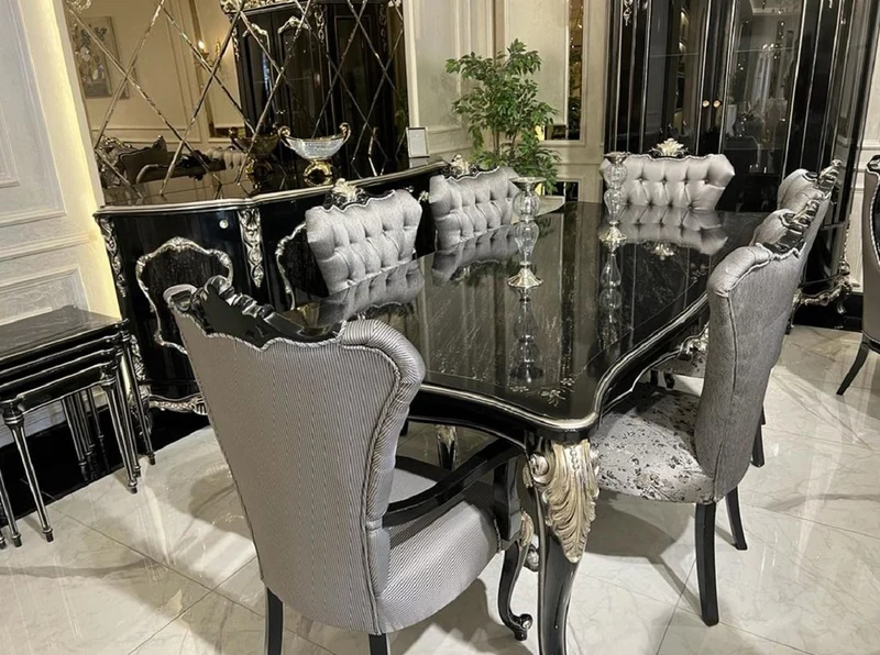 Casa Padrino Luxus Barock Esszimmer Set Silber / Schwarz / Silber - 1 Esstisch & 6 Esszimmerstühle - Barock Esszimmer Möbel - Edel & Prunkvoll