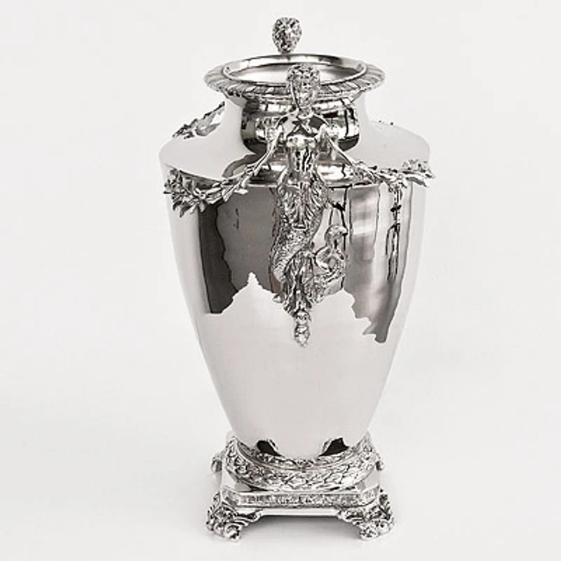 Casa Padrino Luxus Vase Mod 2 Engel Silber 28 cm - 28 cm - H. 39 cm - Hotel Dekoration - Luxus Blumengefäss
