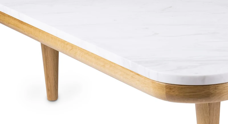 Casa Padrino Luxus Couchtisch Weiß / Naturfarben 120 x 120 x H. 35 cm - Moderner Eichenholz Wohnzimmertisch mit Volakas Marmorplatte - Wohnzimmer Möbel