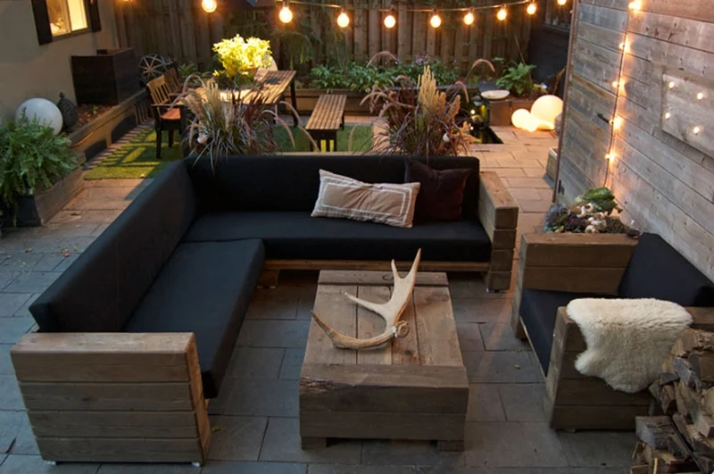 Casa Padrino Luxus Garten Lounge Set aus massivem Eichenholz mit Polsterung - Eckcouch, Sessel und Tisch, 150x70x40 cm