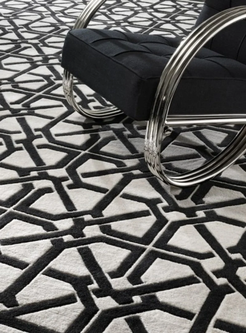 Casa Padrino Luxus Teppich Schwarz / Weiß - Verschiedene Größen - Samtweicher handgetufteter Wohnzimmer Teppich aus 100% Neuseeland Wolle - Hochwertige Luxus Qualität