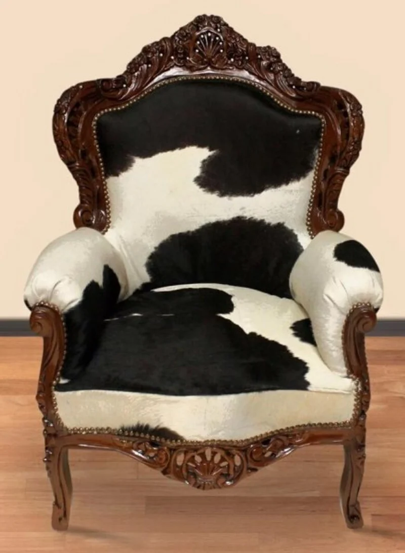 Casa Padrino Luxus Barock Sessel King mit echtem Kuhfell in Schwarz-Weiß und braunem Massivholz 85 x 85 x H. 120 cm