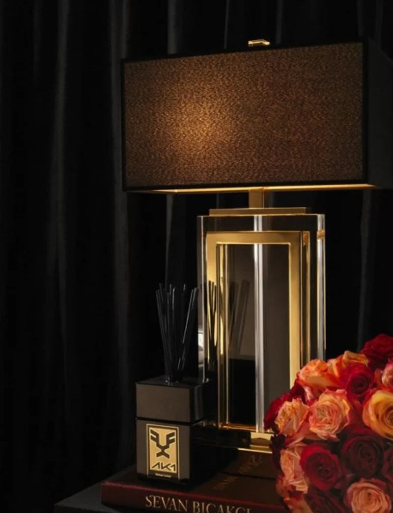 Casa Padrino Luxus Tischleuchte Gold, Kristallglas und Eisen, Durchmesser 25 x 38 x H 67,5 cm - Elegante Hotel Lampe