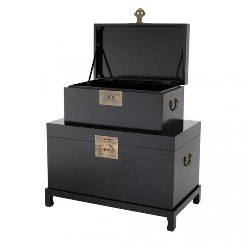 Casa Padrino Truhen Set 2-tlg. Schwarz mit Messing Applikationen im Vintage Look - 82 x 48 x H. 52 cm & 63 x 37 x H. 28 cm